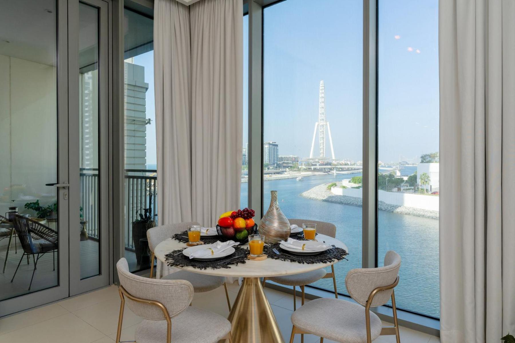 Appartement Cozy And Stunning Waterfront One Bed à Dubaï Extérieur photo